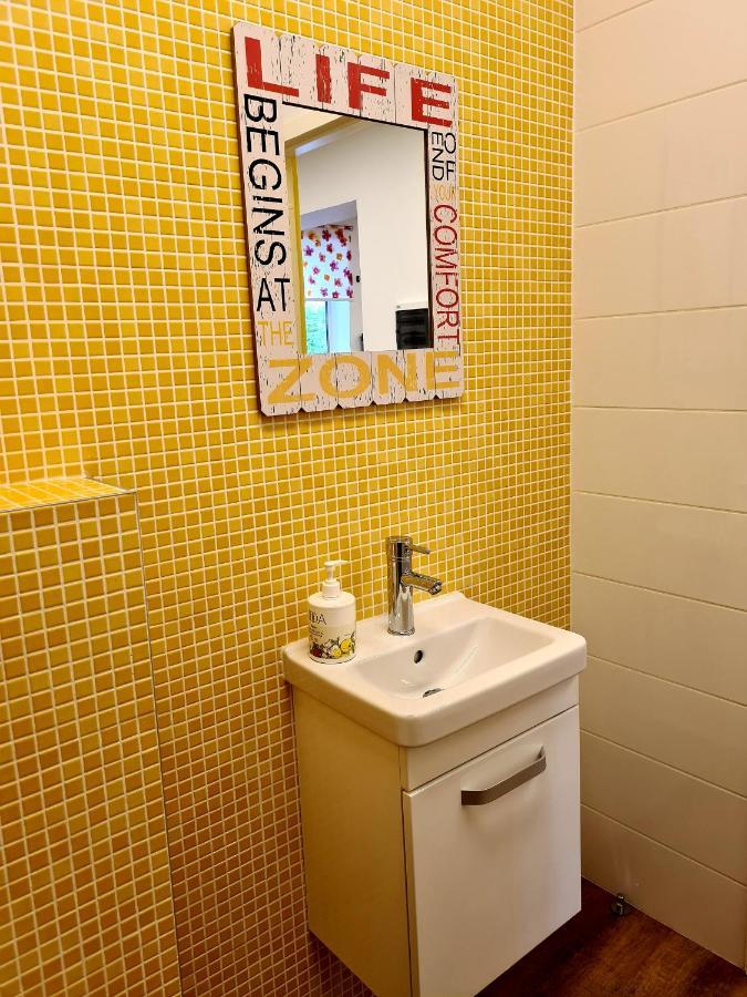 Railway Bed Hostel 카우나스 외부 사진
